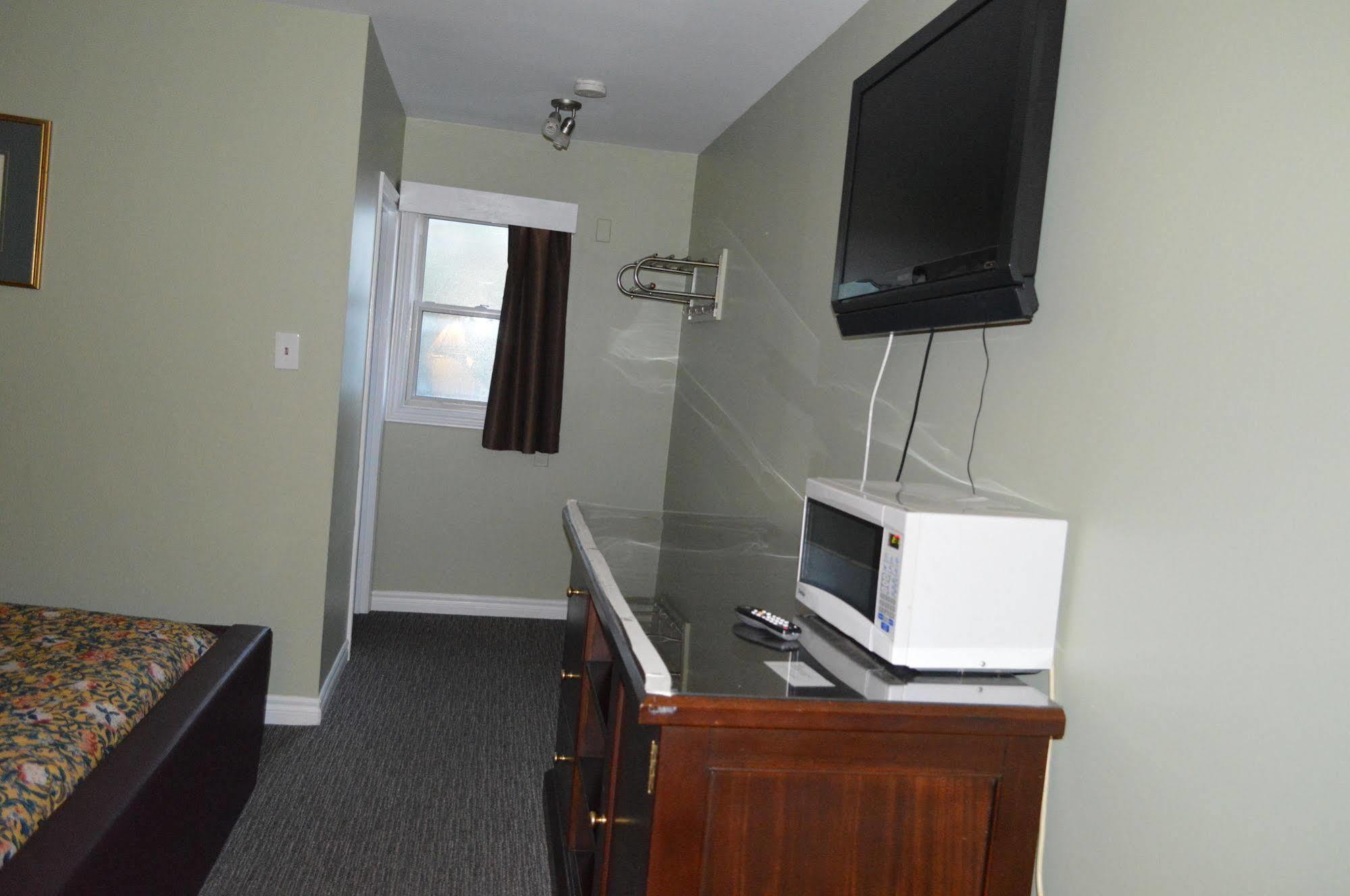 Kitchener Motel Εξωτερικό φωτογραφία