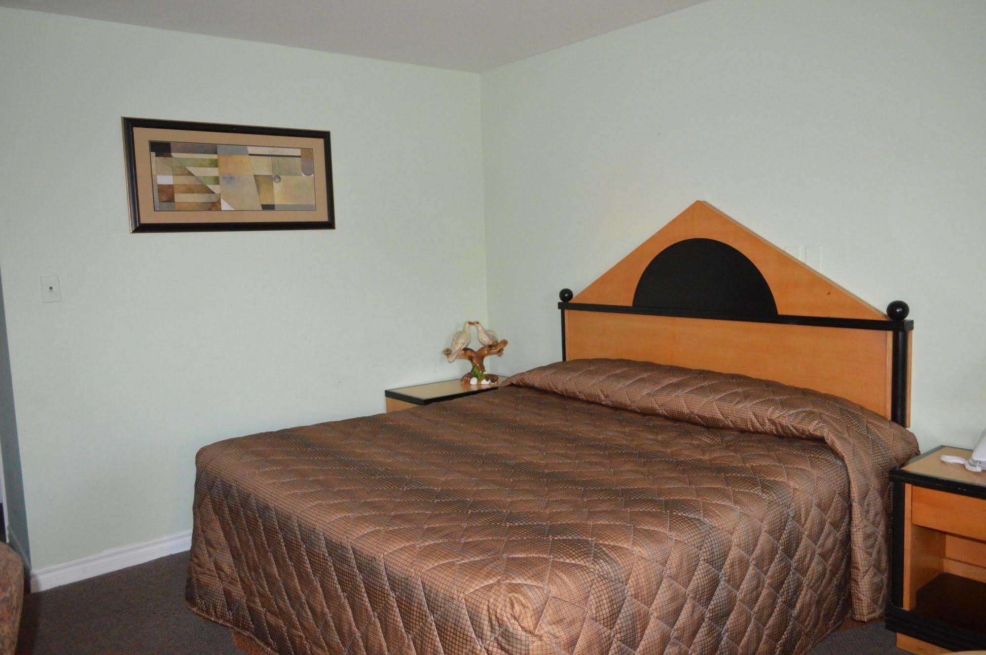 Kitchener Motel Εξωτερικό φωτογραφία